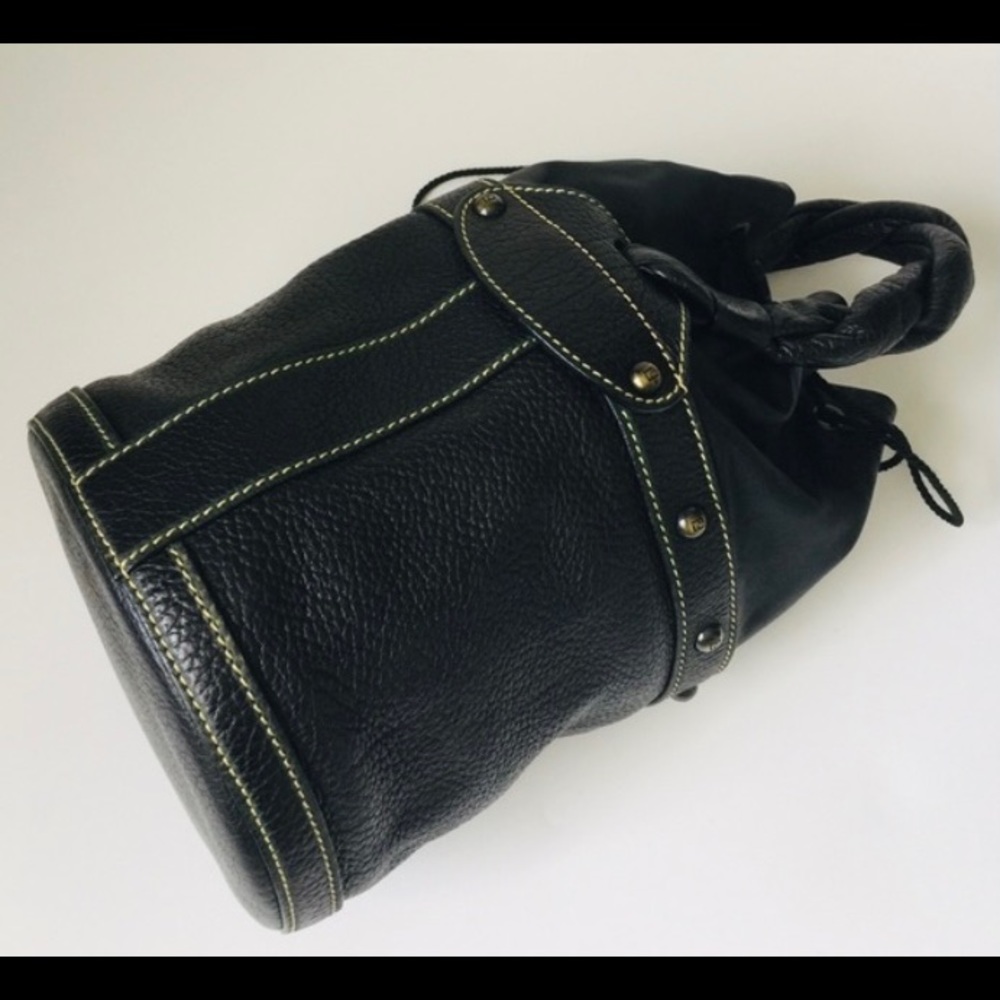 Fendi black leather Palazzo shoulder bucket bag Authentic - Picture 9 of 13